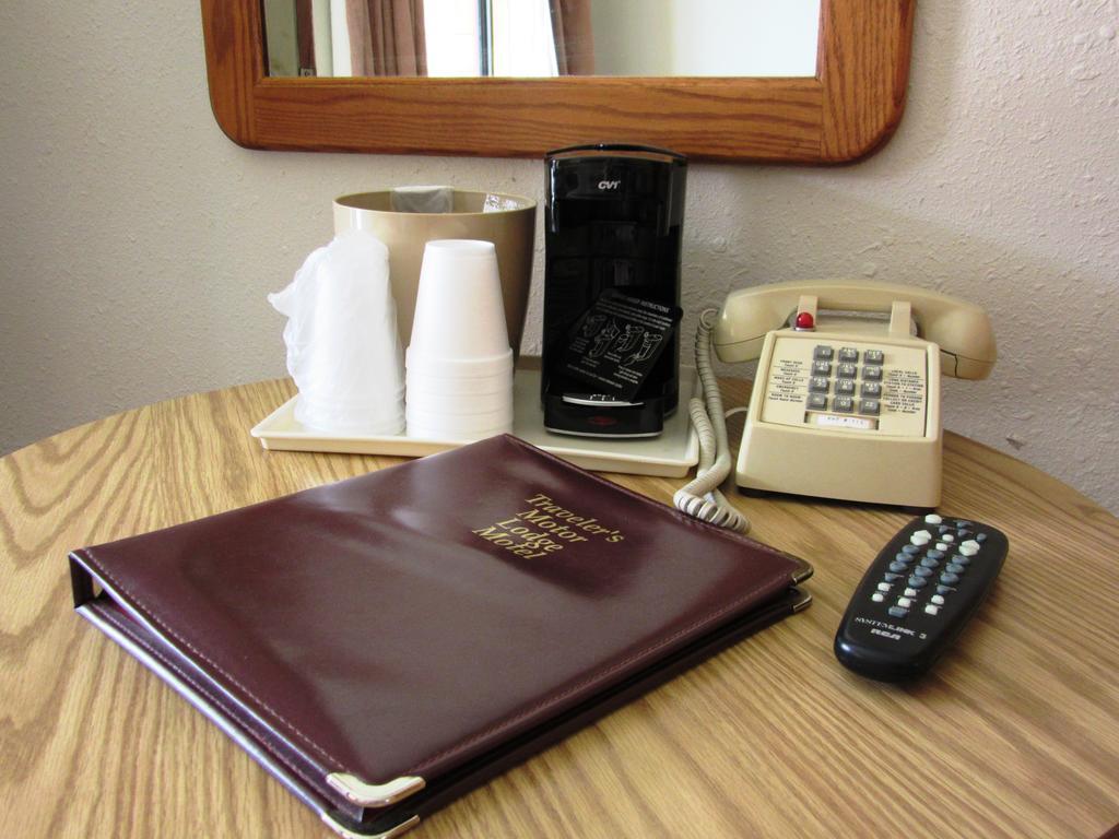 ווסט ילוסטון Travelers Lodge חדר תמונה