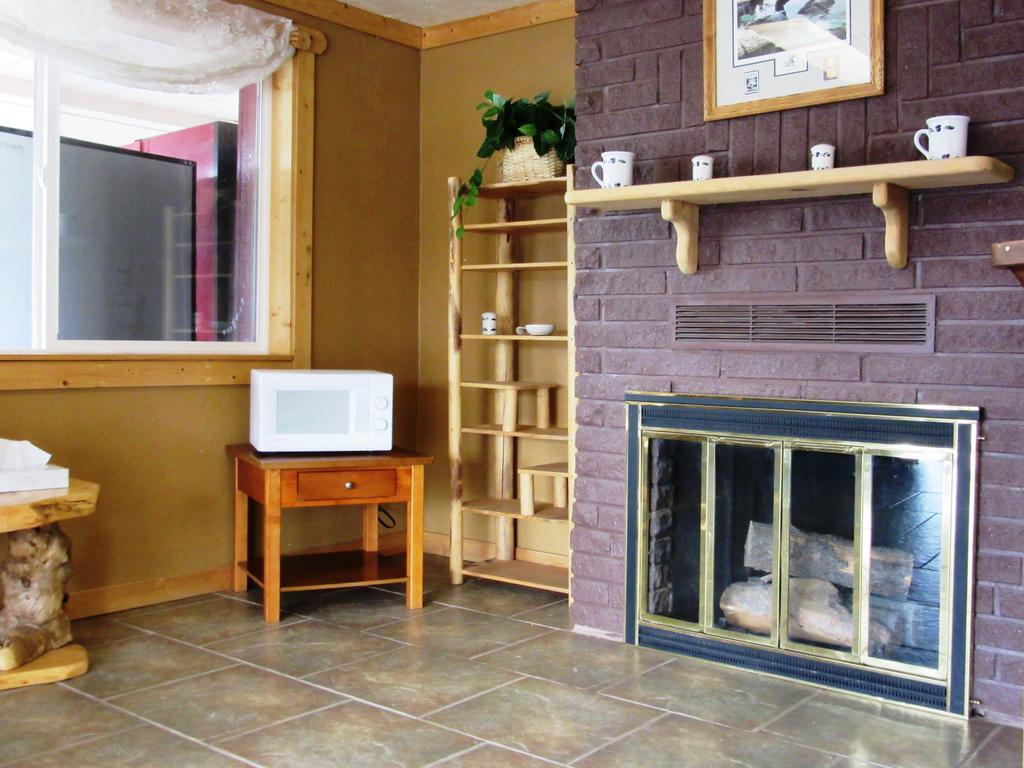 ווסט ילוסטון Travelers Lodge מראה חיצוני תמונה